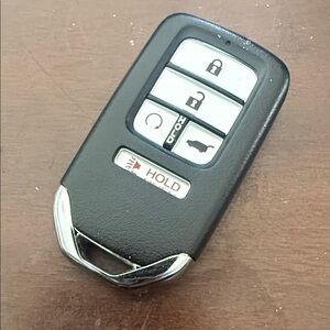 2022 Honda Cr-V Key Fob used